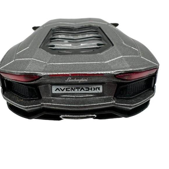 Kinsmart Lamborghini Aventador LP 700-4 Model Car Silver 1/36 Scale KT5355 - Picture 4 of 12